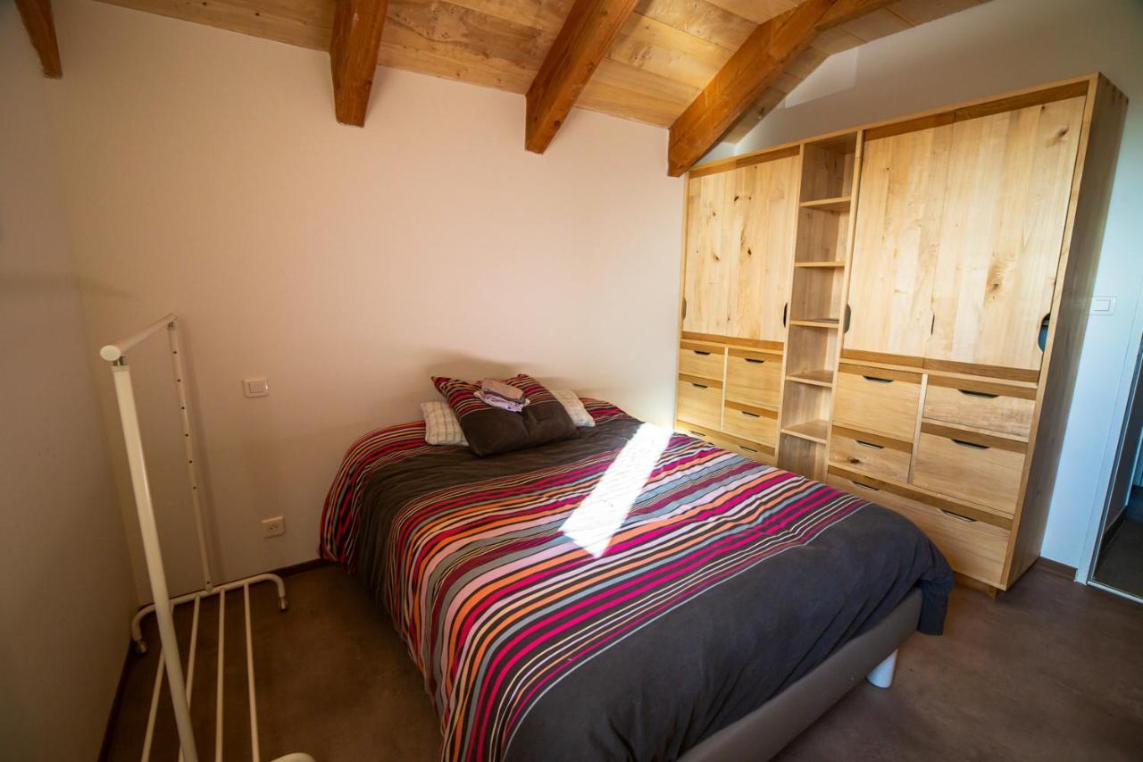 Appartement Charmant A Saint Come D'Olt Vue Montagne 80 M² Balconc Exterior photo
