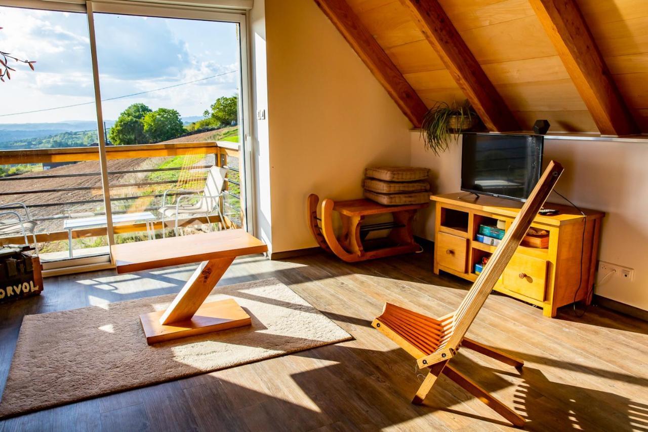 Appartement Charmant A Saint Come D'Olt Vue Montagne 80 M² Balconc Exterior photo